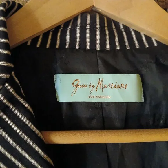 GUESS Black & White Stripe Jacket (NWOT) - Picture 2 of 8